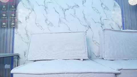 Snapshot of franchesca_de_luca chatting on March 1, 10:53 pm franchesca_de_luca online show from March 1, 10:53 pm