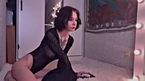 Snapshot of frau_basted chatting on October 28, 3:23 am mistress Bastet and mintcola online show from October 28, 3:23 am