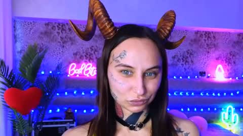 Freak online show from March 5, 9:27 am