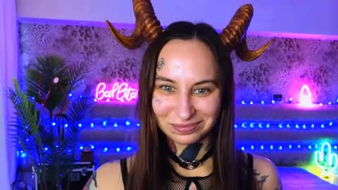 Freak online show from February 10, 10:09 am