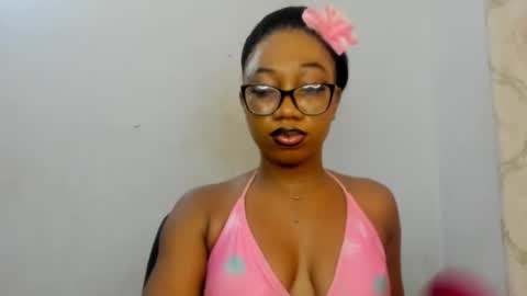 Snapshot of freaky_ebonygirl chatting on October 22, 6:40 am Freaky ebonygirl online show from October 22, 6:40 am