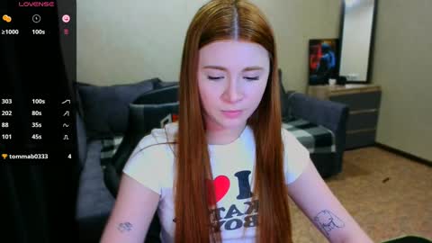Diyana online show from December 15, 3:42 pm