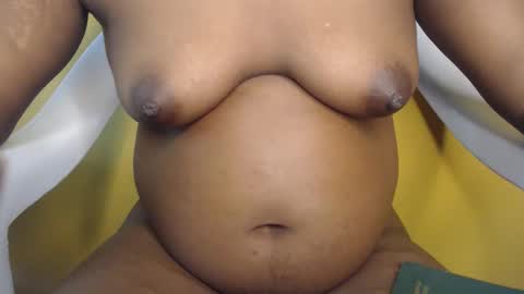 babyyo online show from February 3, 9:47 am