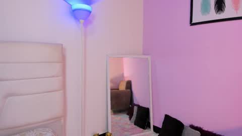 fresitalove01 online show from February 27, 3:56 pm