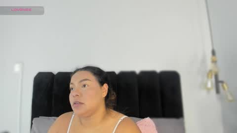 freya_blaze online show from March 7, 4:52 am