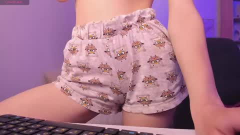 Laura online show from June 3, 8:15 am