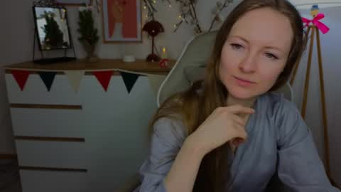 Freya online show from December 30, 9:37 am