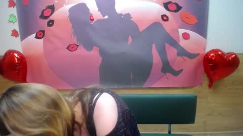 FreyaDak online show from October 5, 11:15 am