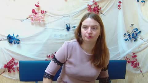 FreyaDak online show from December 6, 3:52 am