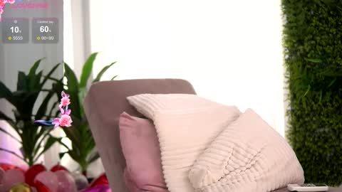 freyaheart online show from February 16, 11:10 am