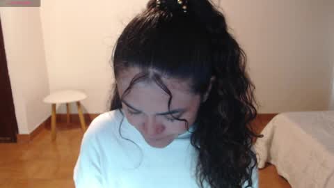 freyarouge online show from May 11, 6:49 pm