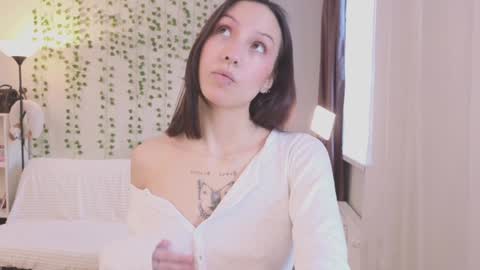 Lina online show from December 17, 7:29 am