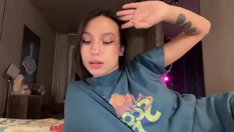 Lina online show from February 28, 5:15 pm