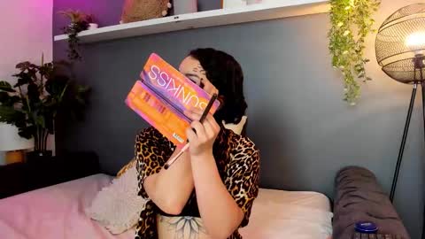 FRODIT online show from October 29, 8:44 pm