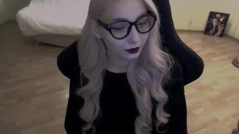 Lilith online show from September 30, 5:18 pm