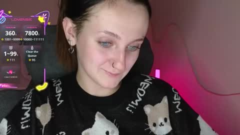 Snapshot of frosty_blueberries4 chatting on October 16, 12:08 pm ANA online show from October 16, 12:08 pm