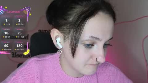 Snapshot of frosty_blueberries4 chatting on October 8, 5:23 am ANA online show from October 8, 5:23 am