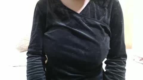 fruity28 online show from December 2, 3:52 am