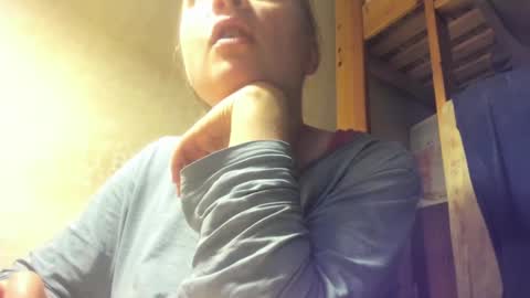 Snapshot of frumcake chatting on January 5, 1:35 am FrumCake online show from January 5, 1:35 am