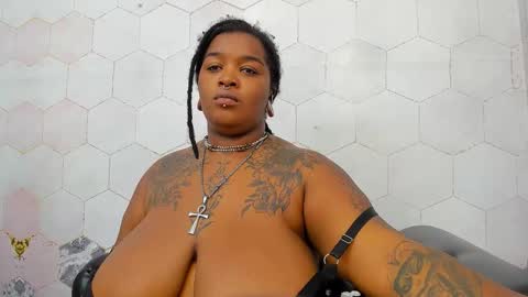 Anna Fuentes  online show from October 24, 12:01 pm