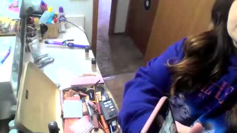 Linnys Palace online show from March 3, 5:26 pm