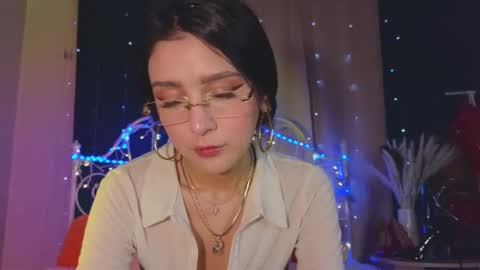 Snapshot of funny_whotsss chatting on February 11, 10:39 pm Tiffany online show from February 11, 10:39 pm