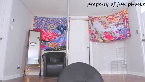 funphoebe online show from January 25, 5:59 pm