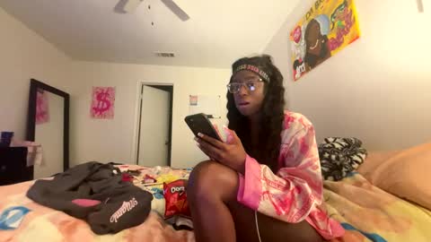 Funsiizebratt  online show from November 10, 5:13 am