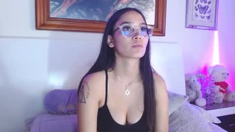 Victoria online show from December 4, 6:17 pm
