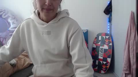 Gabriela online show from March 24, 5:18 pm