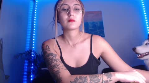 Snapshot of gabb_rioss chatting on January 11, 12:12 am Gabriela online show from January 11, 12:12 am