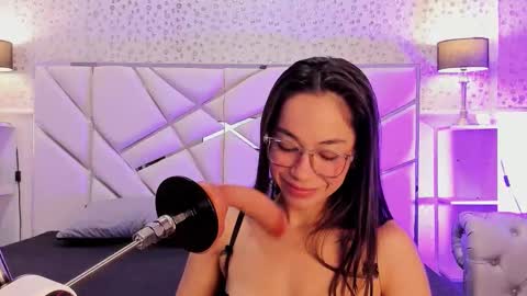 gabbieskinny online show from March 13, 11:33 am