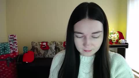 Jaklin online show from December 18, 9:36 am