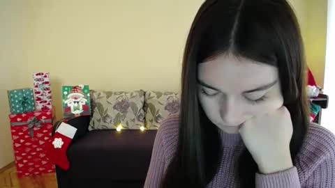 Jaklin online show from December 22, 9:55 am