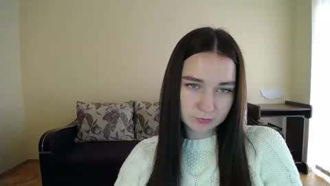 Jaklin online show from December 13, 9:25 am