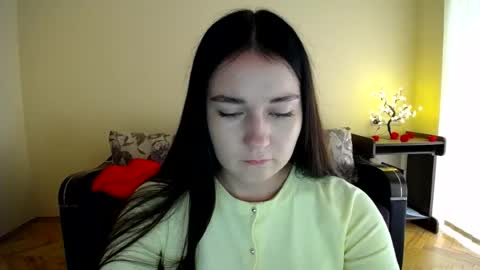 Jaklin online show from July 10, 9:32 am