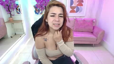 gabby_evanns online show from December 22, 12:08 pm