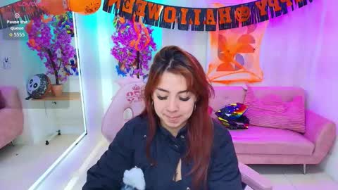 gabby_evanns online show from October 29, 12:20 pm