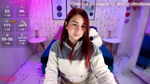 Snapshot of gabby_evanns chatting on March 6, 12:19 pm gabby_evanns online show from March 6, 12:19 pm