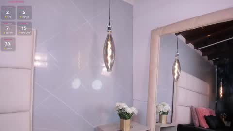 Snapshot of gabby_ferreira chatting on October 21, 8:57 pm gabby_ferreira online show from October 21, 8:57 pm