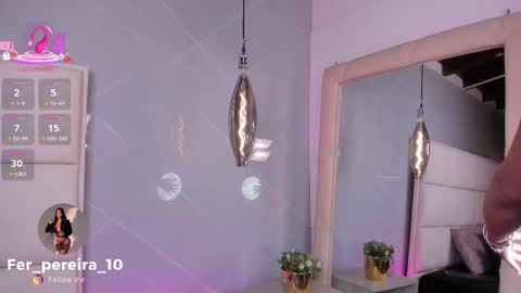 Snapshot of gabby_ferreira chatting on September 22, 8:18 pm gabby_ferreira online show from September 22, 8:18 pm