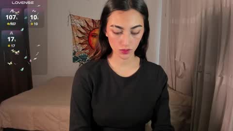 Snapshot of gabee7_ chatting on March 12, 4:13 pm NEW ACCOUNT Gabriella online show from March 12, 4:13 pm