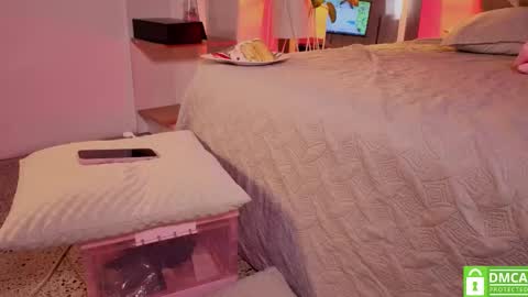 Carolina online show from November 5, 11:54 pm