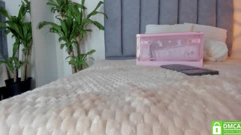 Snapshot of gabriela__gomez chatting on September 23, 2:15 pm Carolina online show from September 23, 2:15 pm