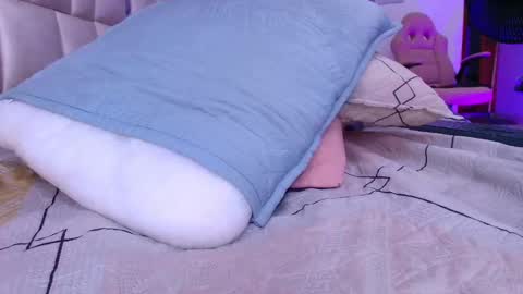 Snapshot of gabriela_leone chatting on September 26, 9:23 pm gabriela online show from September 26, 9:23 pm