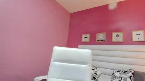 Snapshot of gabriela_salgado chatting on February 14, 10:59 am Gabriela salgado online show from February 14, 10:59 am