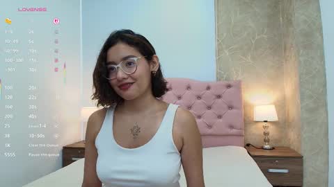 Gabriela Vargas online show from November 18, 11:44 am