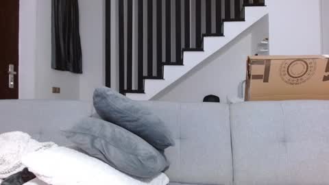 i love to squirt online show from December 4, 10:43 pm