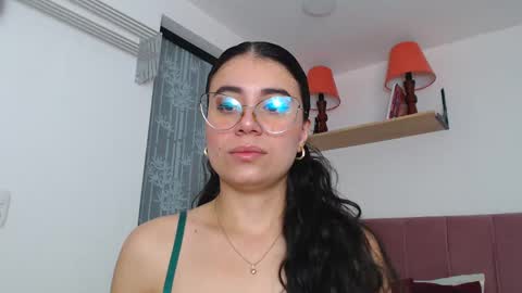 GabrielaRossa online show from December 16, 12:38 pm