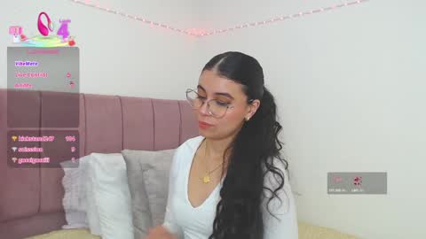 GabrielaRossa online show from September 24, 2:05 pm